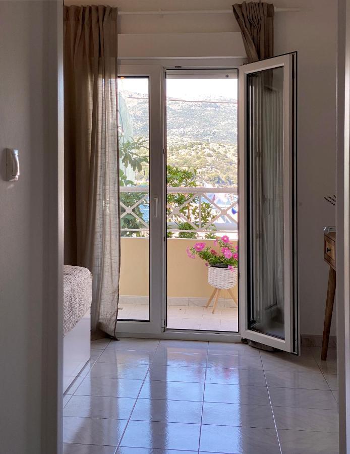 Citrus Apartment Argostolion Dış mekan fotoğraf